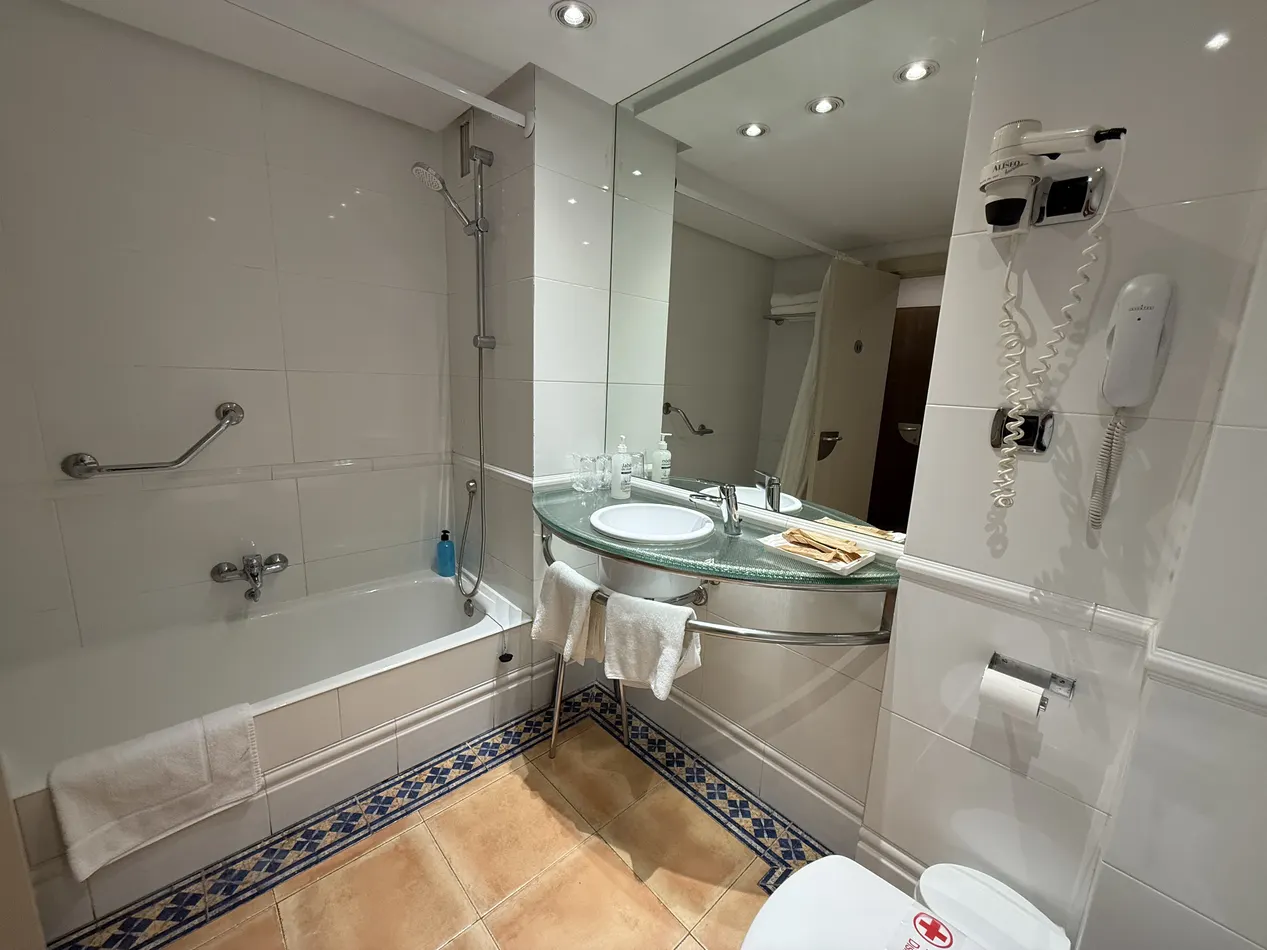 Habitación triple Hotel Virrey